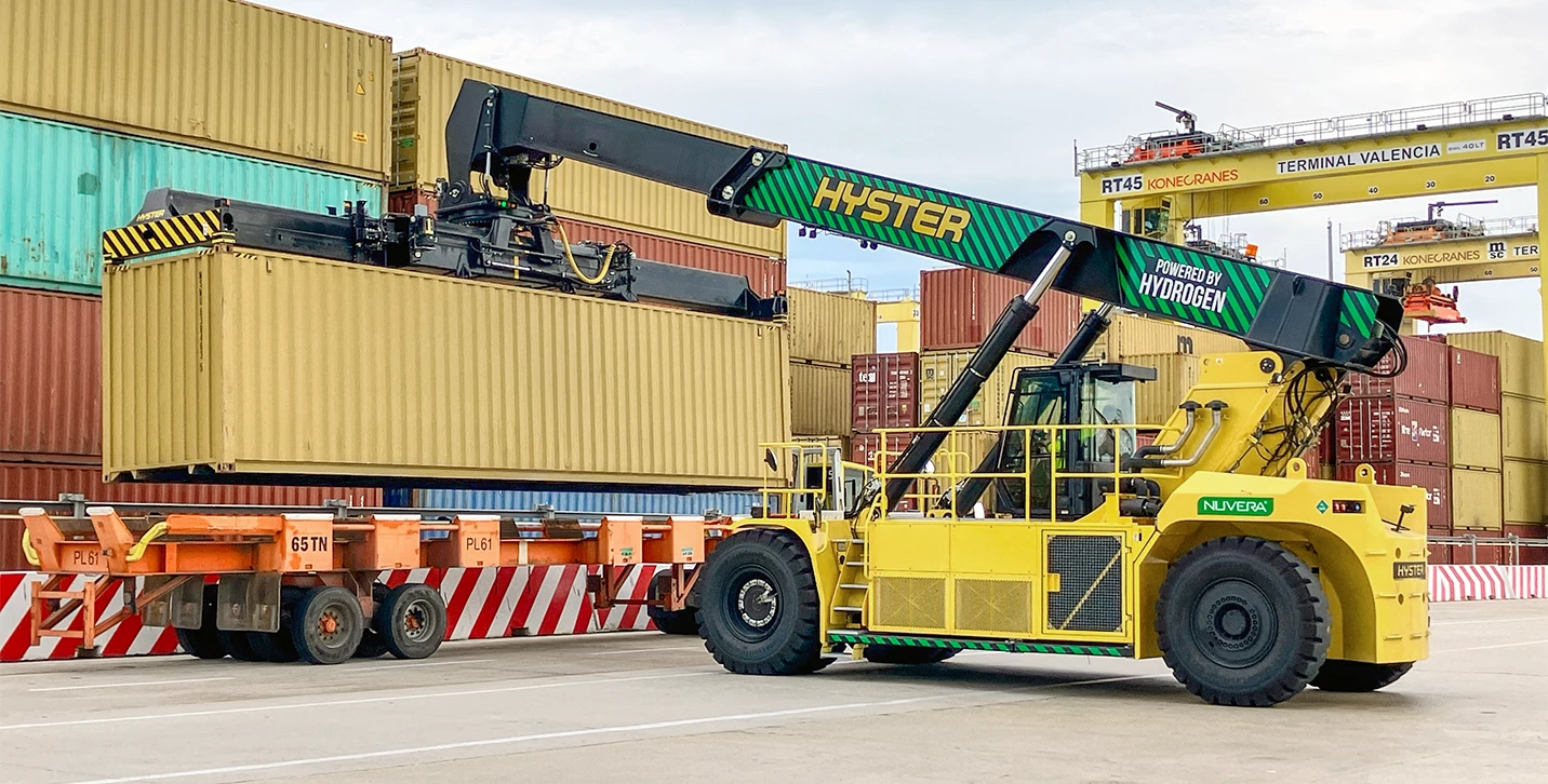 Hyster ReachStacker powered by Nuvera fuel cell engine technology.